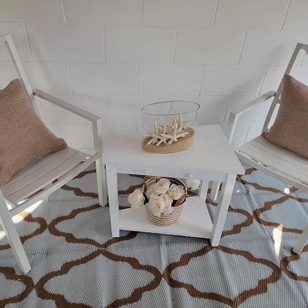 C & Y Guesthouse West Chase エクステリア 写真